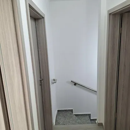Tanya Apartman