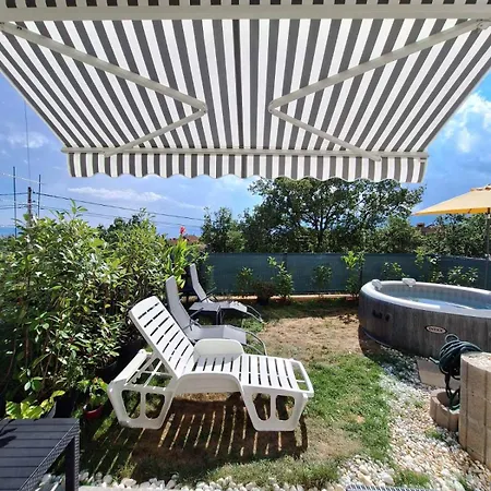 Tanya Διαμέρισμα