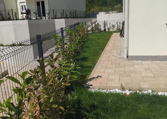 Apartman Tanya With Jacuzzi