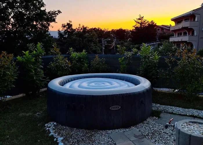 Apartman Tanya With Jacuzzi