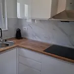 Апартаменты Tanya With Jacuzzi Риека